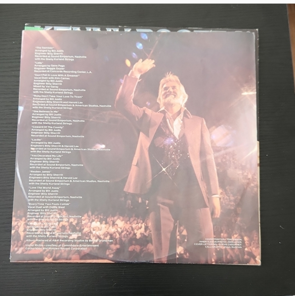 Kenny Rogers - Picture 6 of 7
